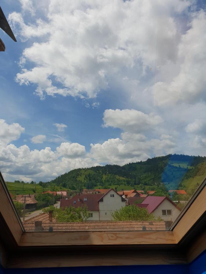Hotel Antal Kulcsosház Gyimesfelsőlok Esterno foto