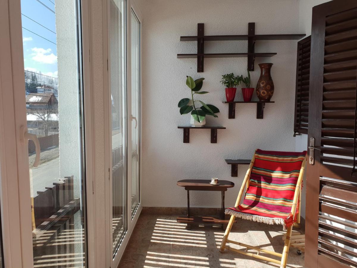 Hotel Antal Kulcsosház Gyimesfelsőlok Esterno foto