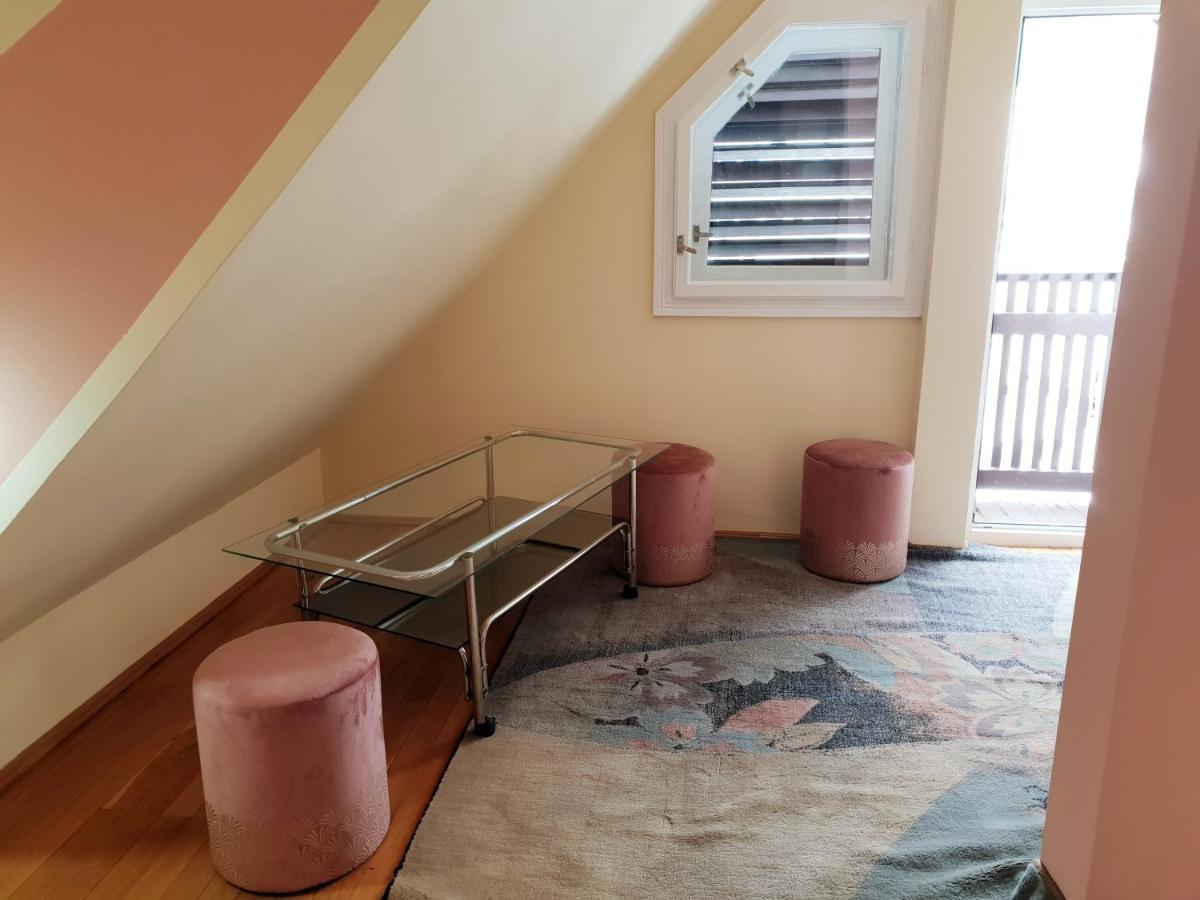 Hotel Antal Kulcsosház Gyimesfelsőlok Esterno foto